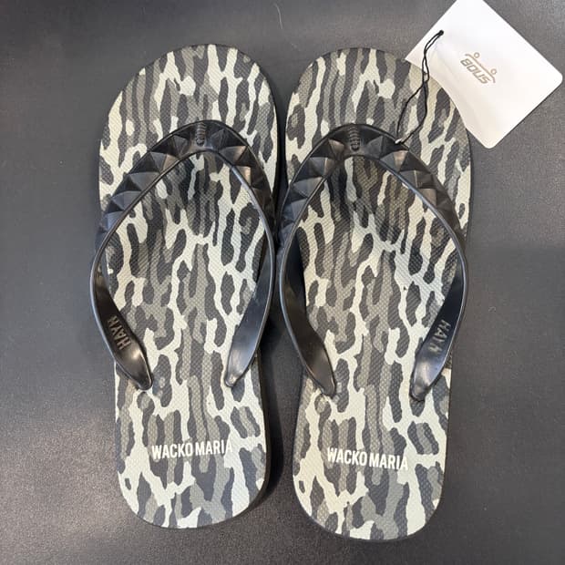 Wackomaria x hayn flip-flops