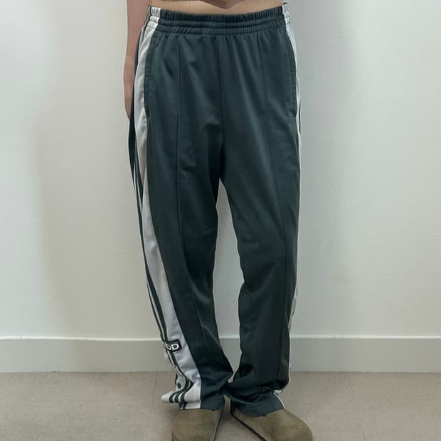 아디다스 아디브레이크 사이드라인 버튼 트랙팬츠