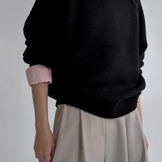 매니크 블랙니트