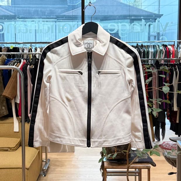 샤넬 스포츠 라이트핑크 라인 자켓 