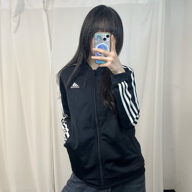 Adidas black jersey