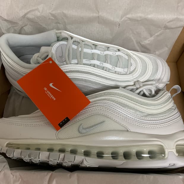 (W) 나이키 에어맥스 97 화이프 퓨어 플래티넘