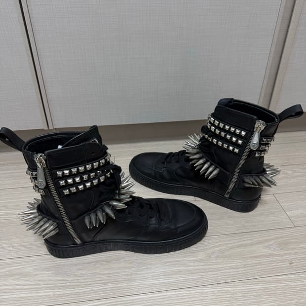 (41 size) 필립 플레인 한정판 스터드 하네스 장식 레더 부츠