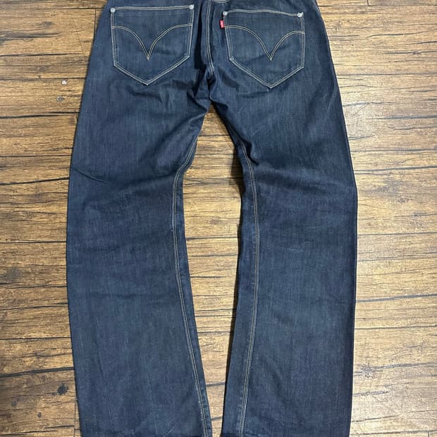 리바이스 엔지니어드진 LEJ 41394-0028 32x32 진청 데님팬츠
