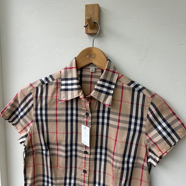 14704 - 버버리 노바체크 반팔 셔츠