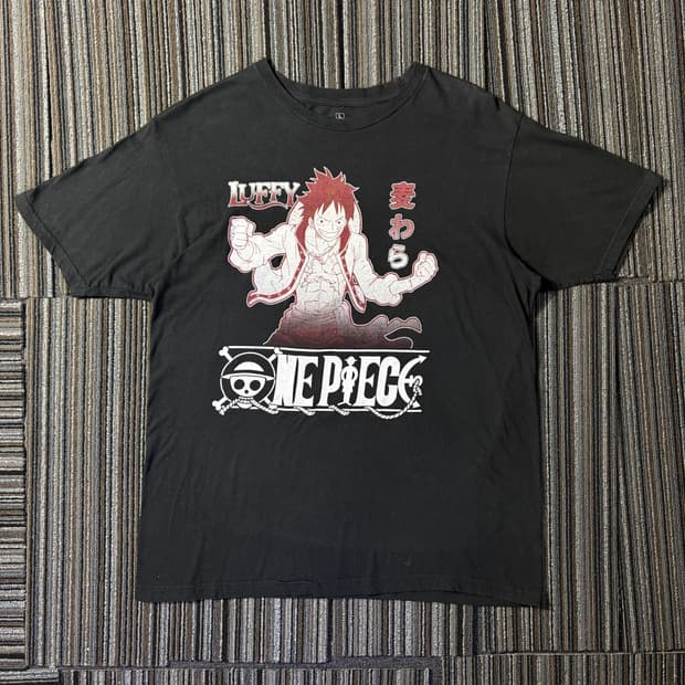원피스 그래픽 반팔 티셔츠