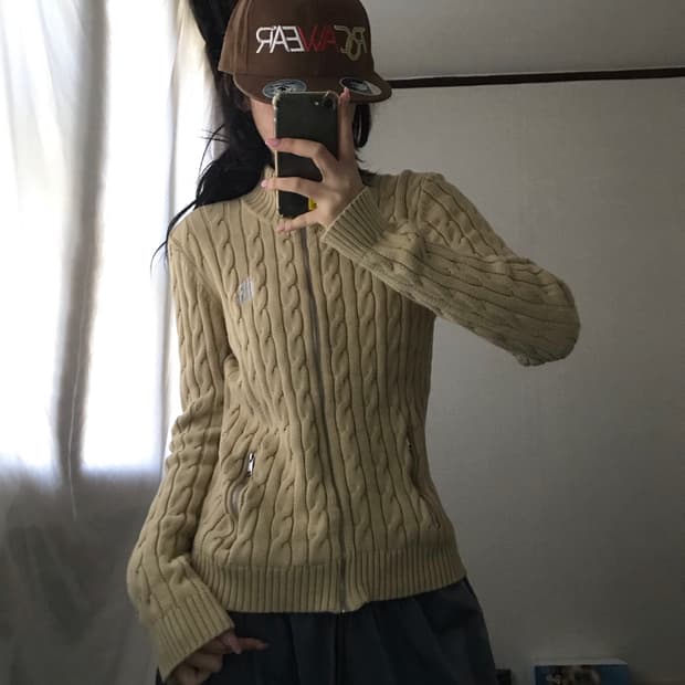 폴로 아이보리 케이블 니트집업