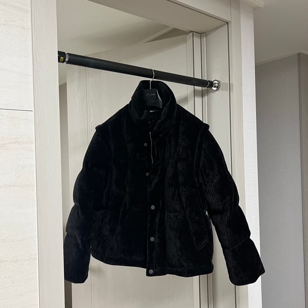 벨리에 코듀로이 패딩 95 사이즈 판매해요
