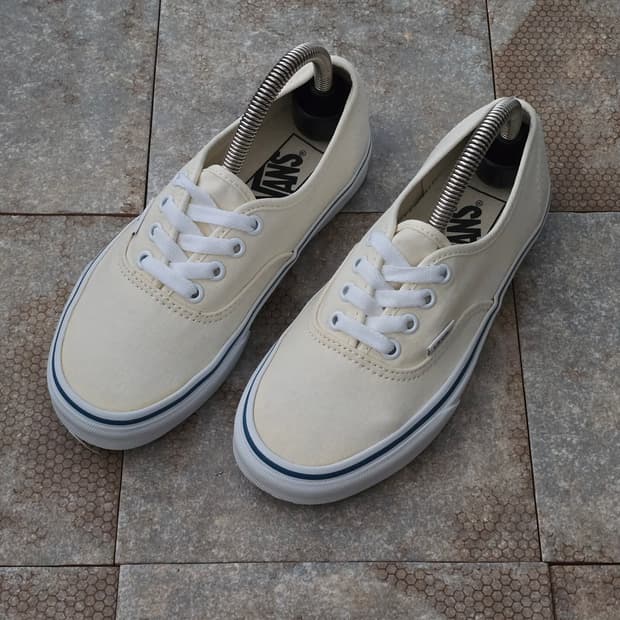 (220)반스 어센틱 아이보리