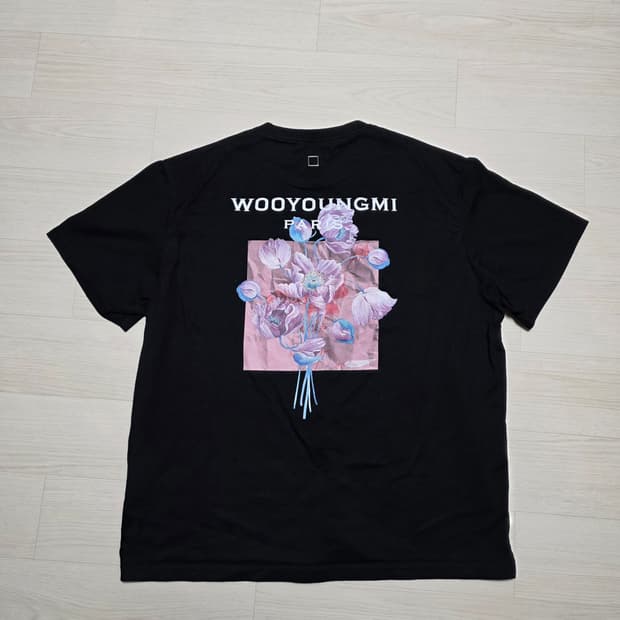 24ss 우영미 3D 코랄 플라워 반팔티 블랙