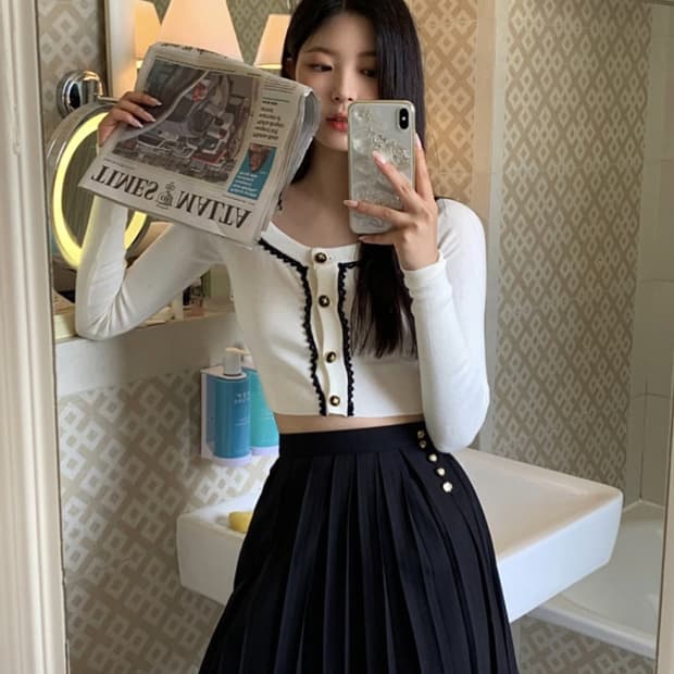 서쿠키 프란체스코 아이보리 크롭 가디건 S사이즈