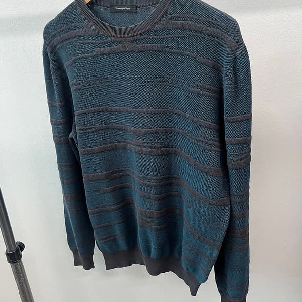 100) 제냐 물결자수 이태리 니트 