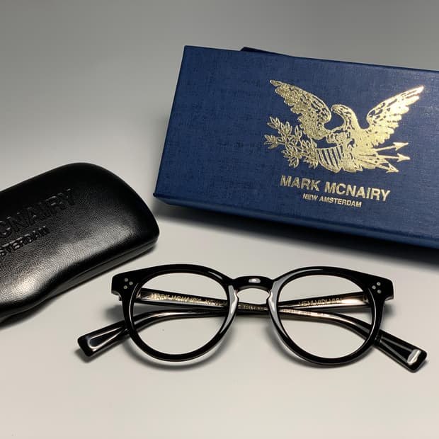 마크 맥네어리 미국 패션 디자이너 뿔테 안경 0108