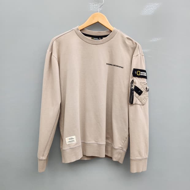 내셔널지오그래픽 베이지 ma1 스타일 맨투맨