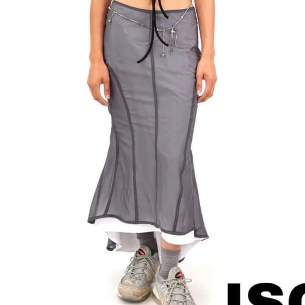 [구해요] 혜인서 머메이드 피시테일 미디 스커트