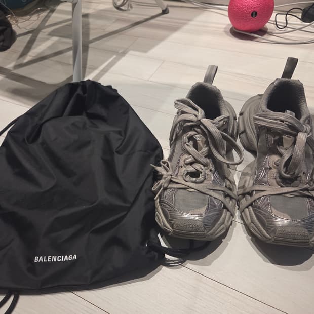 발렌시아가 3xl 그레이 40사이즈