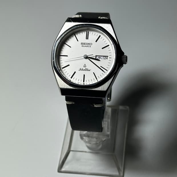 SEIKO quartz silverwave