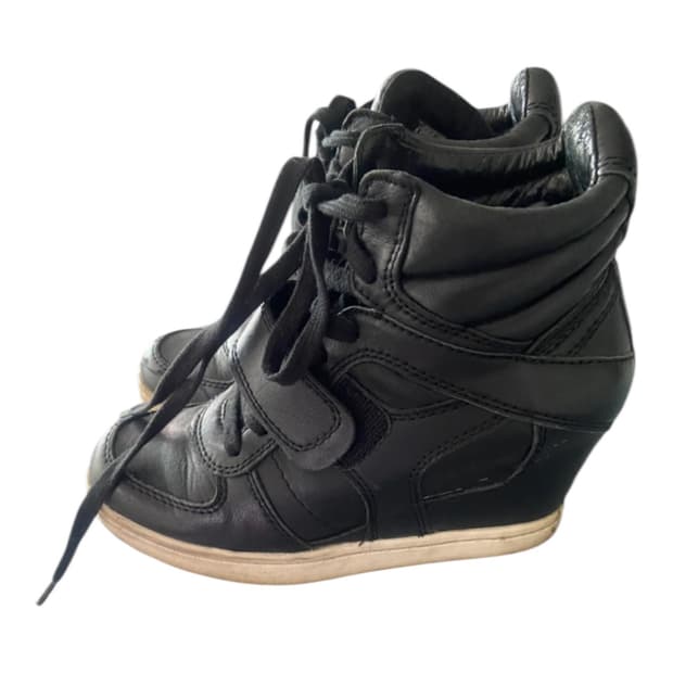 Ash 웨지힐 스니커즈 36 (뒷부분 까짐 확인 요청)