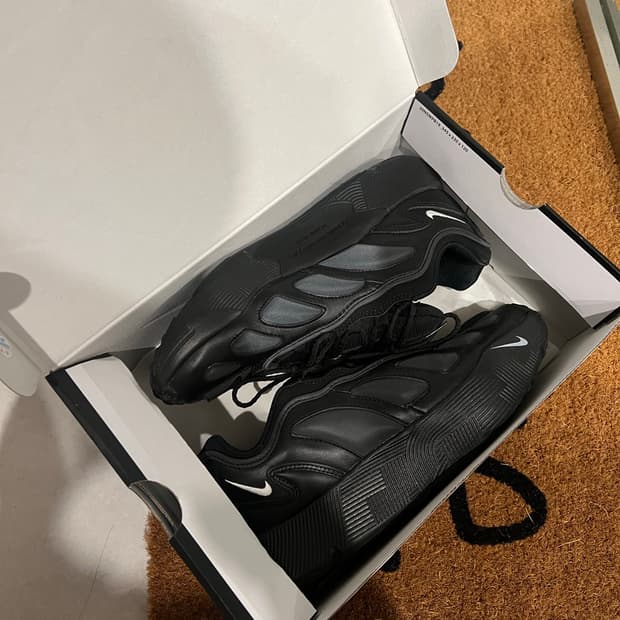 나이키 X 꼼데가르송 옴므플러스 센스 96 280