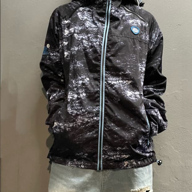 superdry 프린팅 바람막이