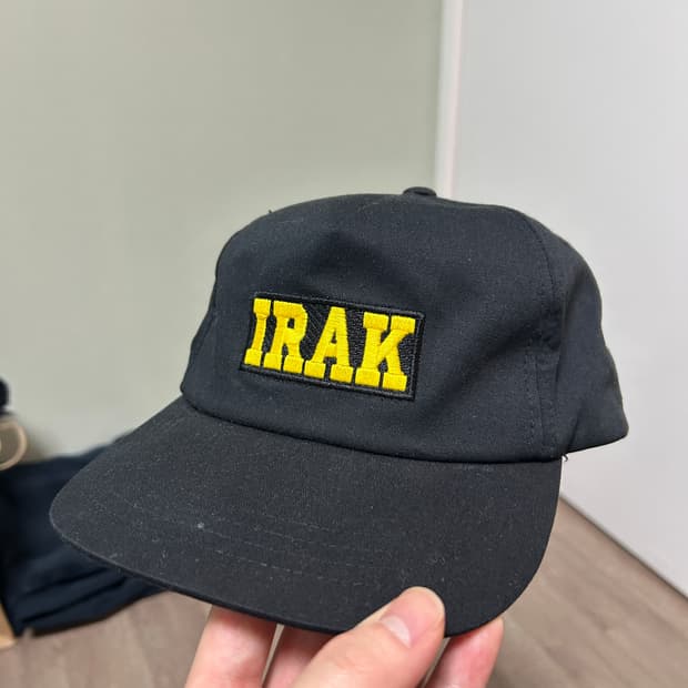 IRAK 모자