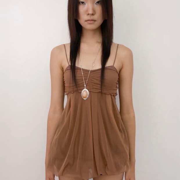 루즈슬립오버 메쉬 플러프 미니 탑 모카