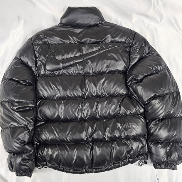 나이키녹타패딩