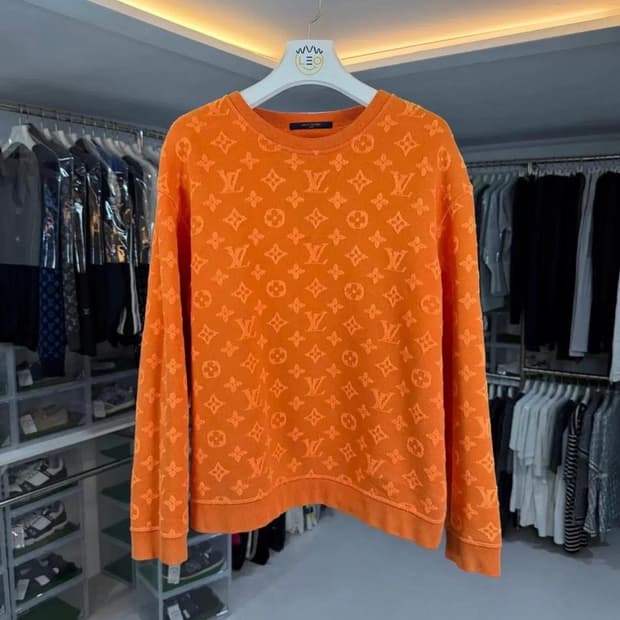 [리오브] 루이비통 풀 모노그램 맨투맨