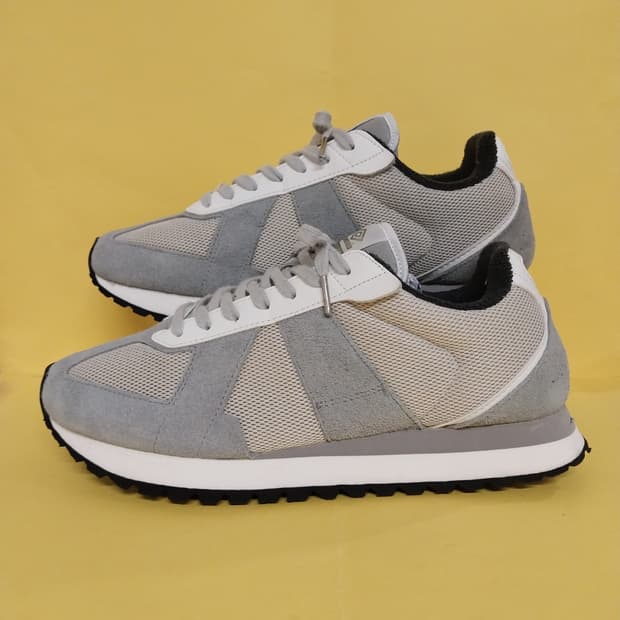 남성 엄브로 독일군 클래식 스니커즈, 운동화 (280)