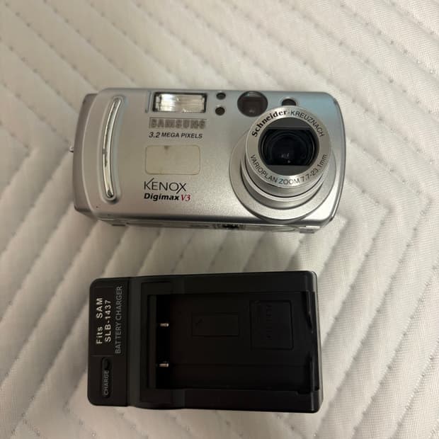 삼성 Kenox Digimax V3 디지털카메라