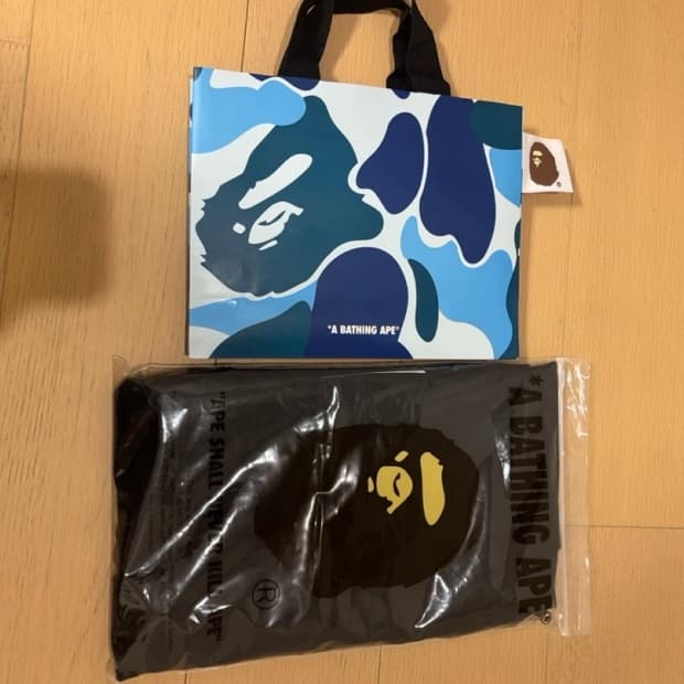 베이프 반팔 새상품