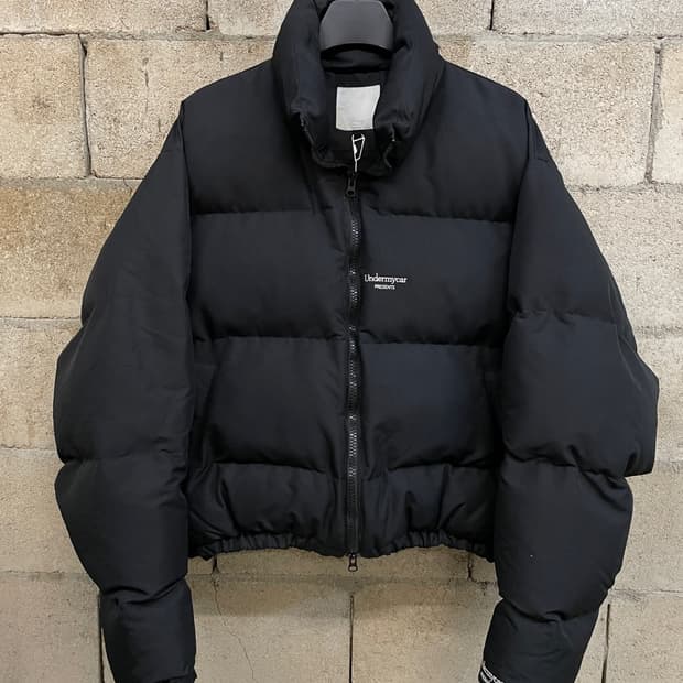언더마이카 무.15 크롭 패딩 자켓