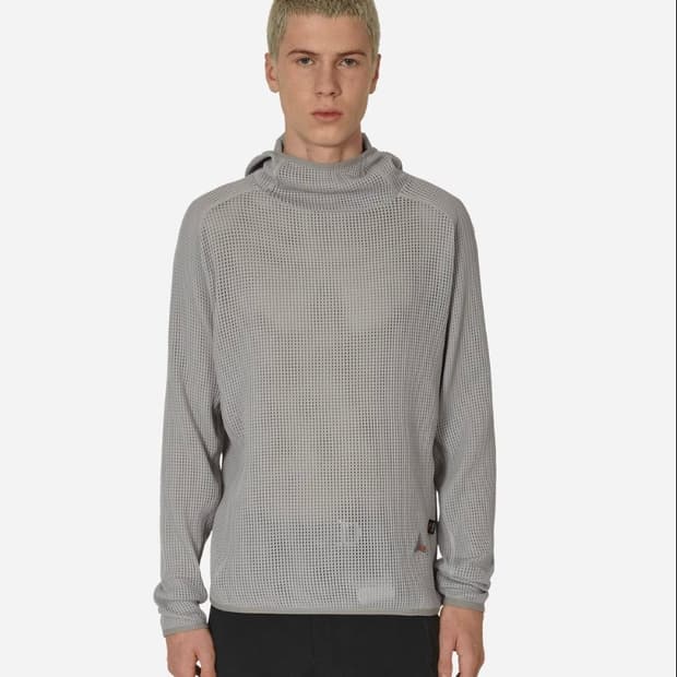 Roa Mesh Hoodie in Gray 로아 매쉬 후드