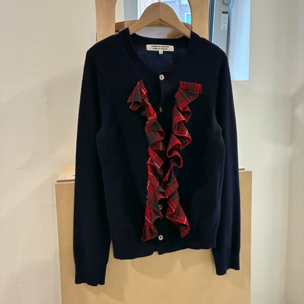 꼼데가르송 프릴 가디건