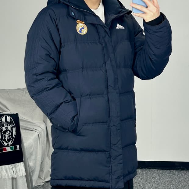 아디다스 레알 마드리드 덕다운 벤치코트 롱패딩 L 