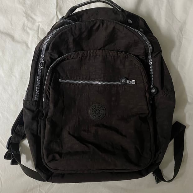 키플링 백팩
