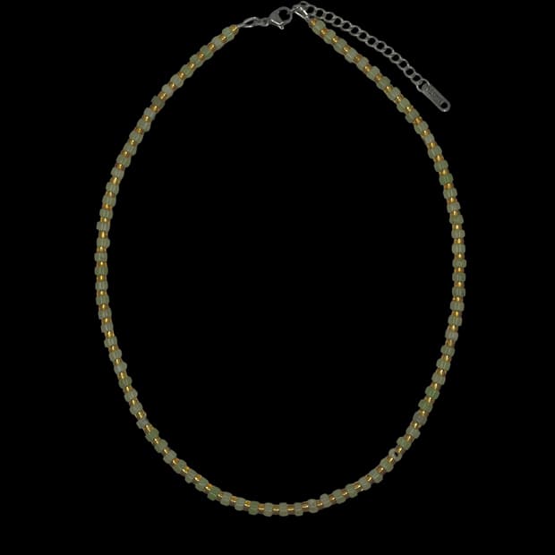 Green glow necklace 