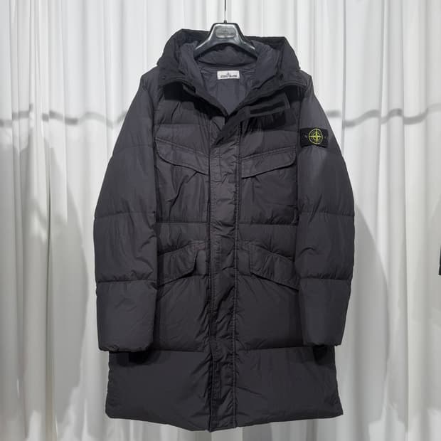 스톤아일랜드 크링클랩스 22fw 롱패딩 L 사이즈