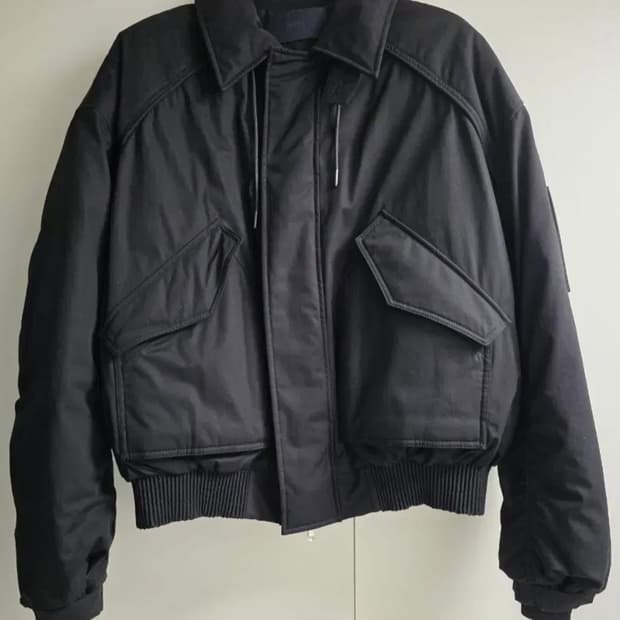 준지 24FW 스탠카라 다운점퍼 50