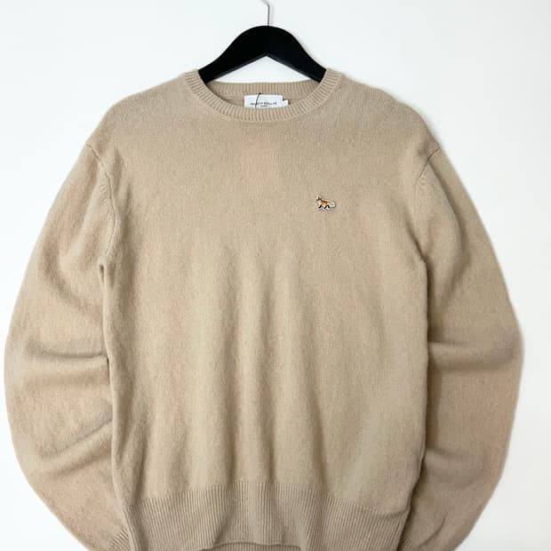 Maison Kitsune 메종키츠네 라운드넥 베이지 니트