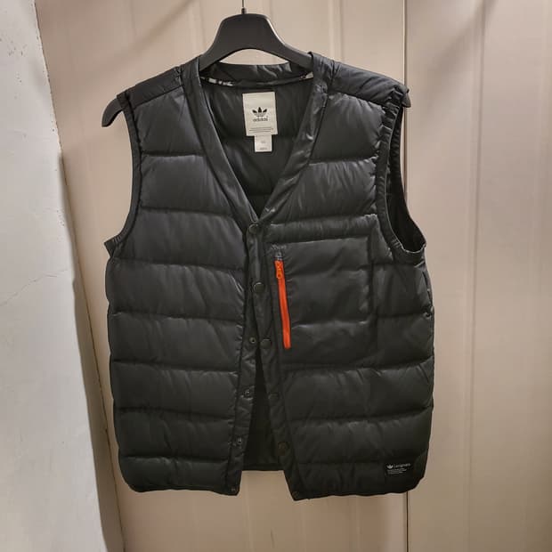 [100]아디다스 라이트 다운 패딩 조끼