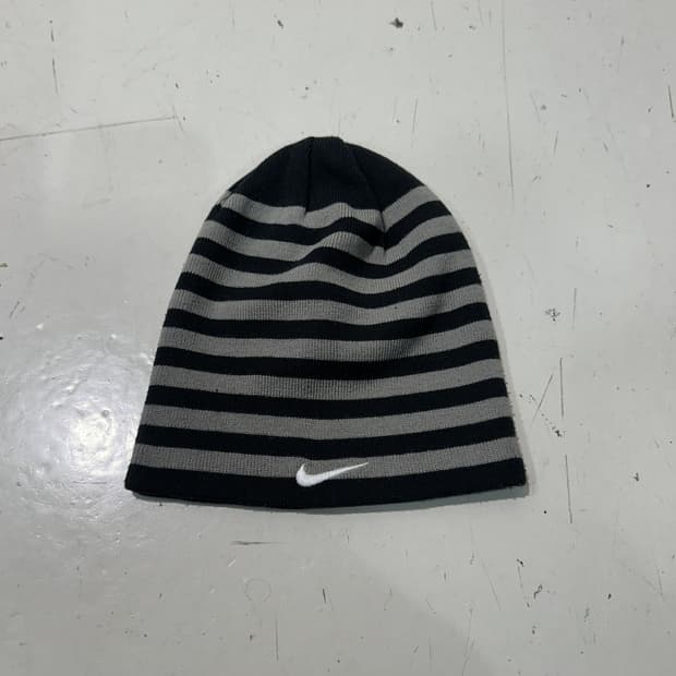 나이키 양면 비니