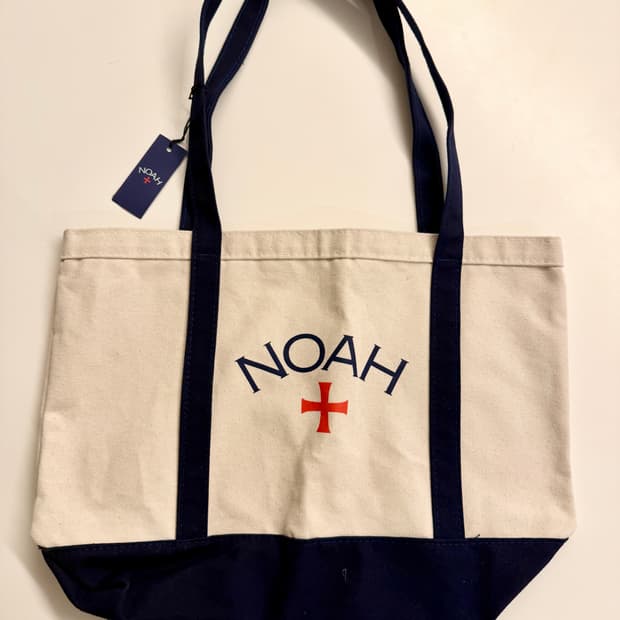 Noah 노아 토트백
