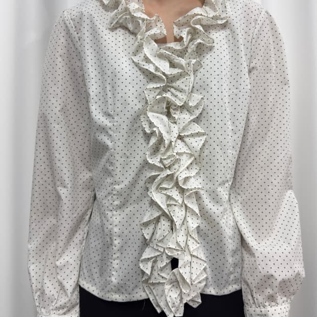 dot frill shirt