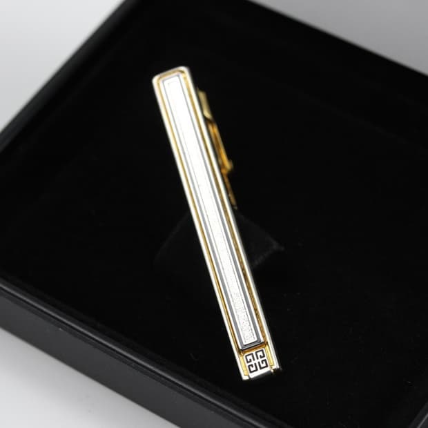 지방시 A등급 4.9cm 남자 명품 넥타이핀