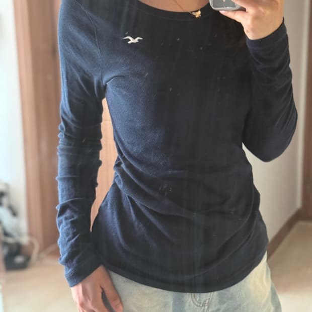 홀리스터 여성 네이비 긴팔티 XS 롱슬리브