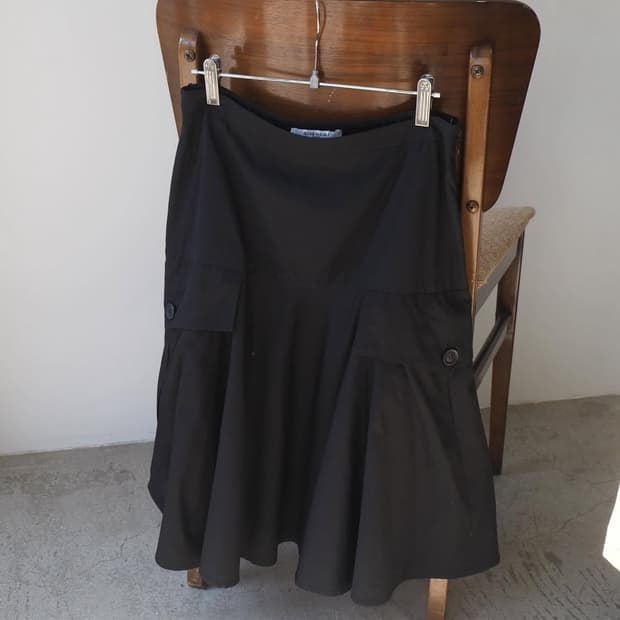 GIVENCHY cargo skirt (made in ITALY) 