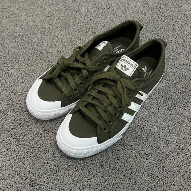 (250) 아디다스 니짜 로우 올리브