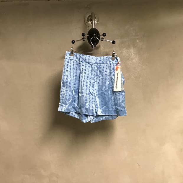 오프화이트 반바지 새상품 38(W)