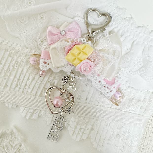 sugar⭐️candy keyring